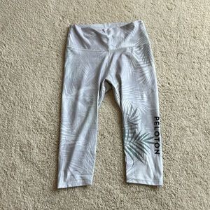 Peloton -WITH Leggings